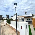 Casa Adosada A 150 Metros De La Playa