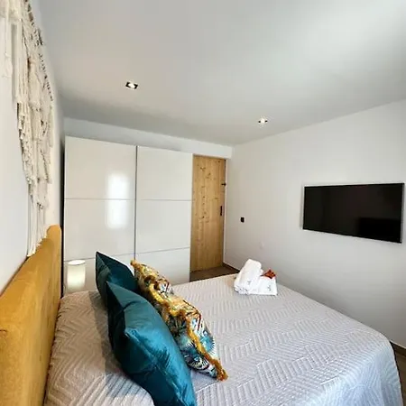 Semesterbostad Casa Adosada A 150 Metros De La Playa *