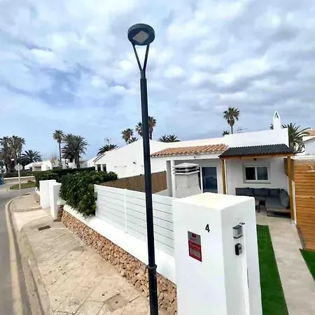 Casa Adosada A 150 Metros De La Playa